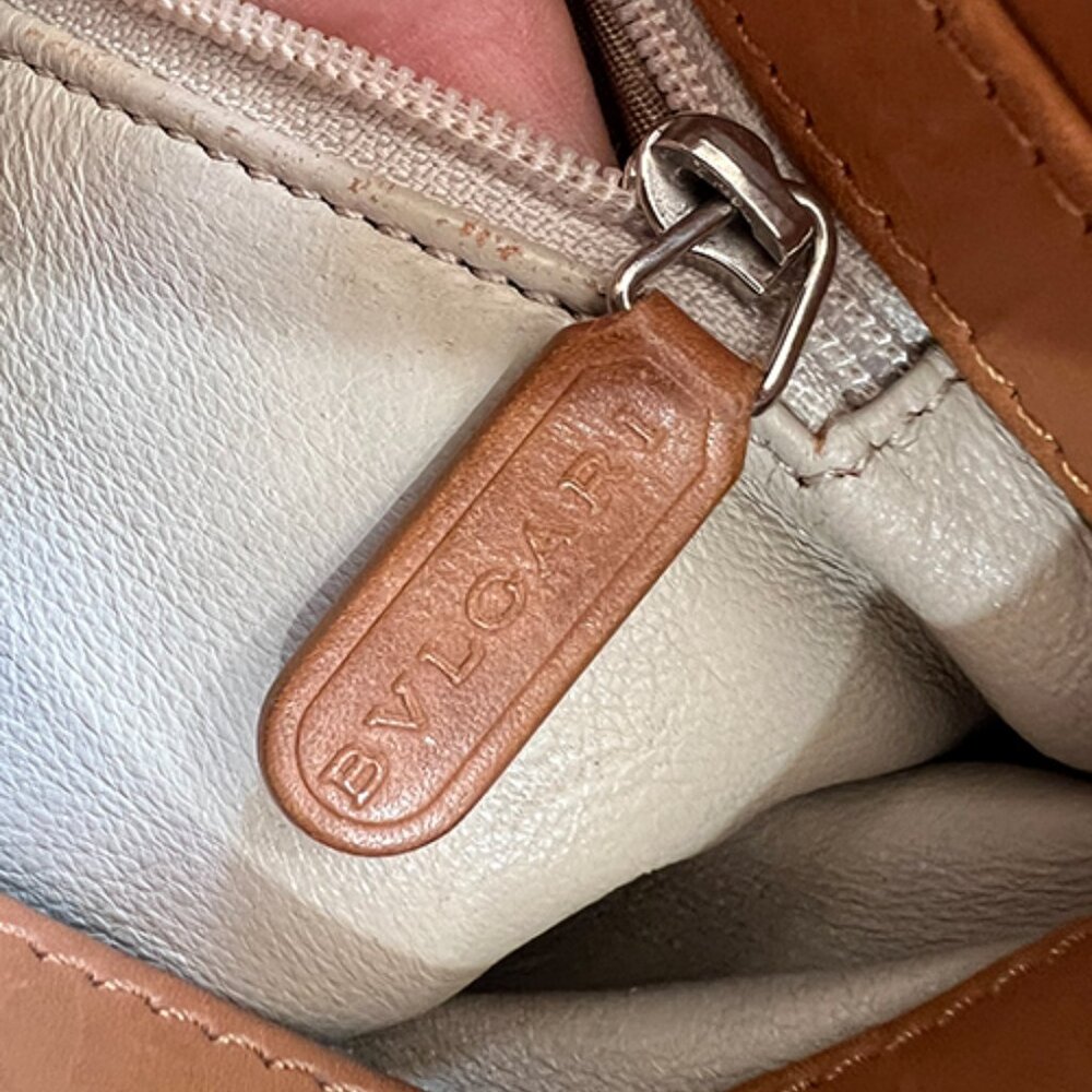 Authentic Bvlgari Grey Wool Shoulder Satchel Handbag - Picture 11 of 15